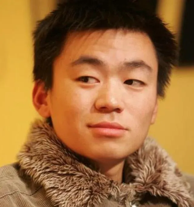 也平凡|王宝强即将再婚？新女友身份曝光，真让人意外！