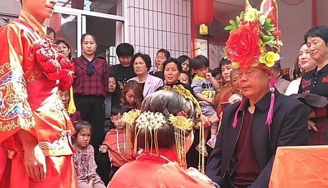 雅雅妈说 江西这个县火了,却不是靠经济发展,而是靠68.8万的“天价彩礼”