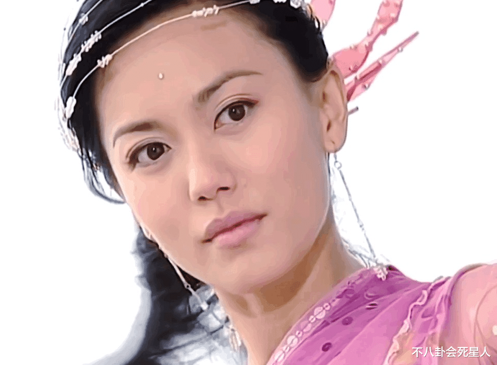 郭妃丽|新加坡四大古装美人，惊艳时光，如今有人离异带娃，有人嫁入中国