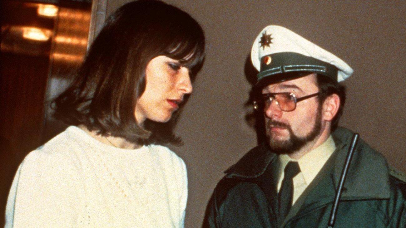 欧盟|为女报仇，德国妈妈在庭上击杀凶犯，引发全民热议