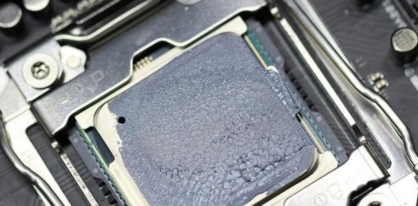 显卡|电脑掉帧卡顿？原因可能出在这，解决后玩游戏不卡了
