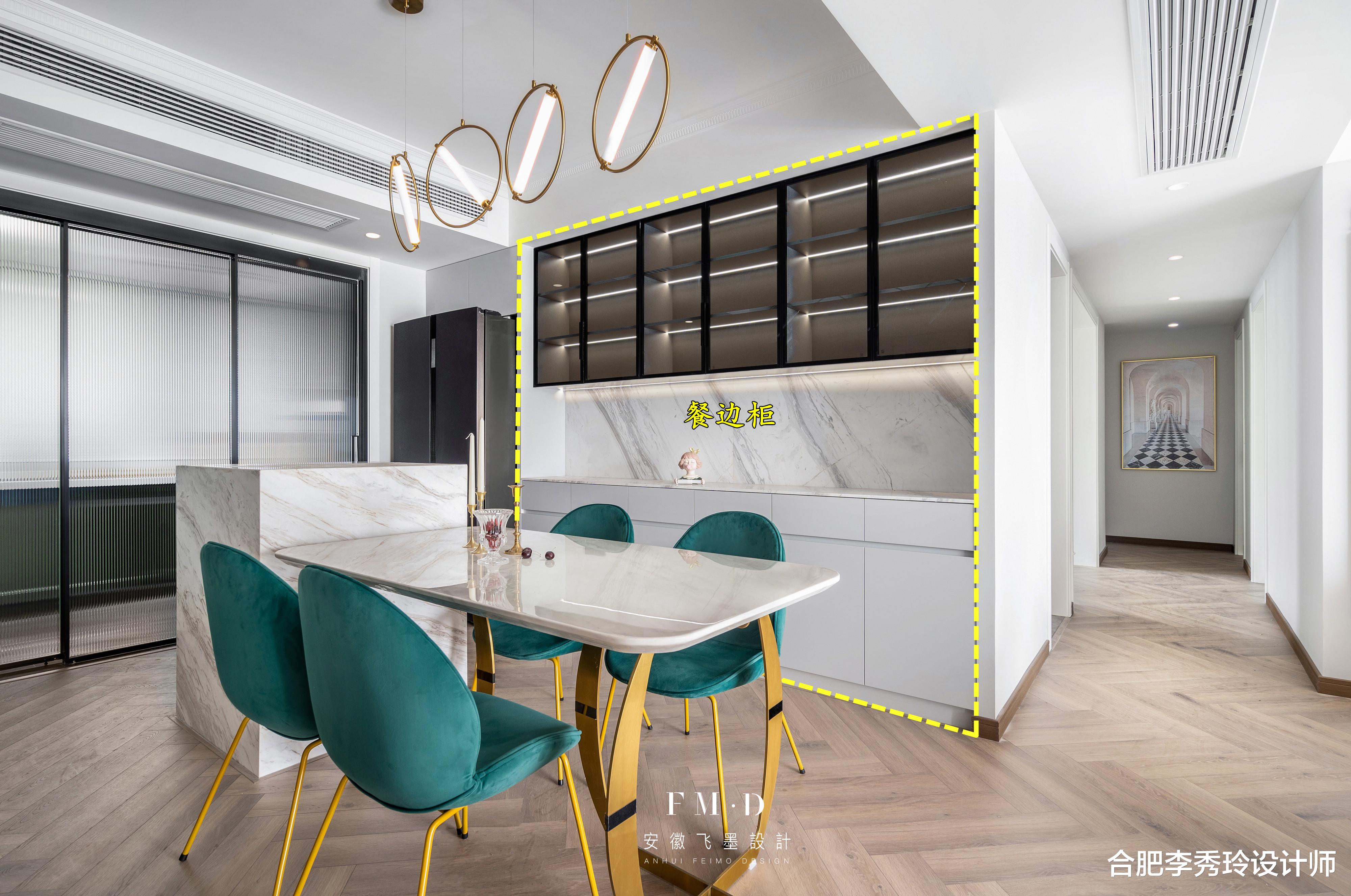 我建议能装就别省了餐边柜，这2种组合柜任选其一，多个储物间用