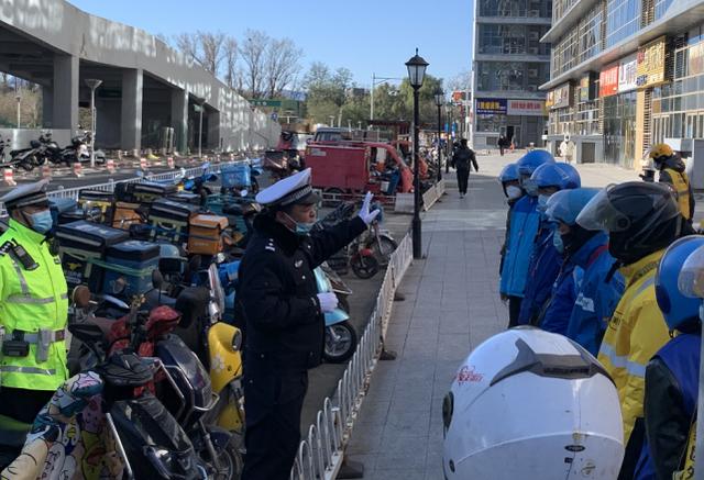 超标电动车|11辆超标电动车今天还没上路，就被交警查获