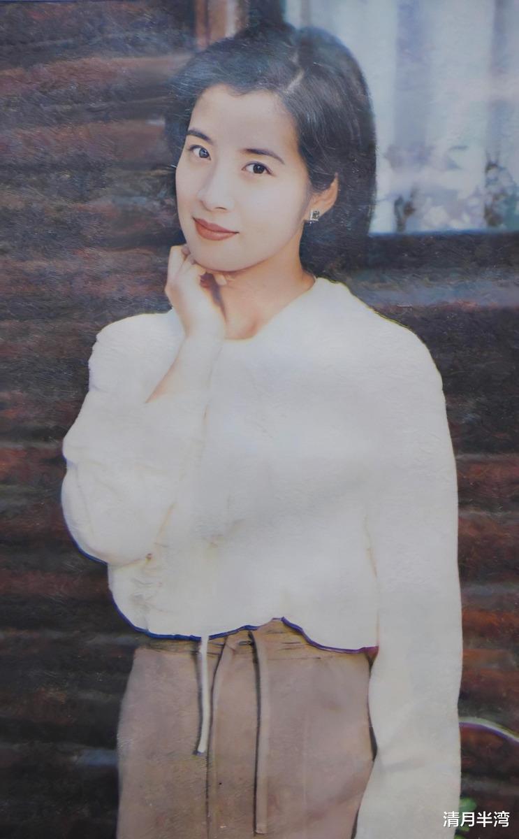 琼瑶|琼瑶选的女郎们，年轻时个个是鲜花正绽的美人