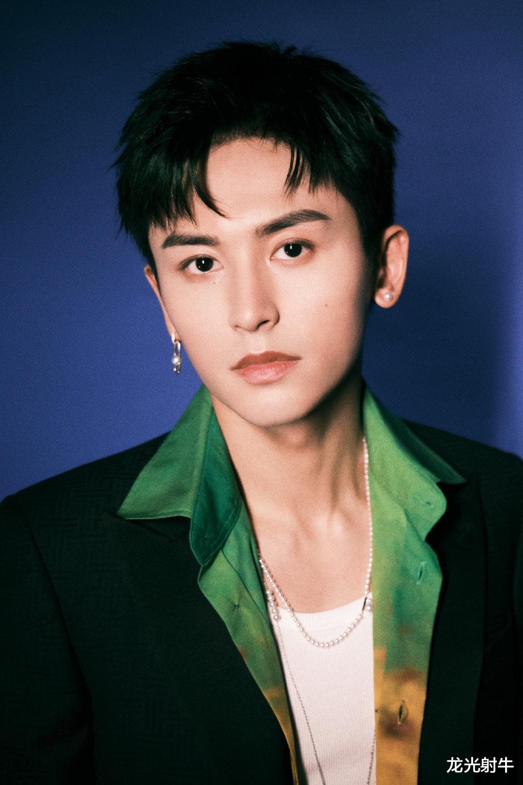 张哲瀚|张哲瀚直播袒露心声，红了压力大，说话怕误解