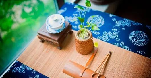 小海豚吖|如果天蝎座想成为强者,那就离感情,远一点