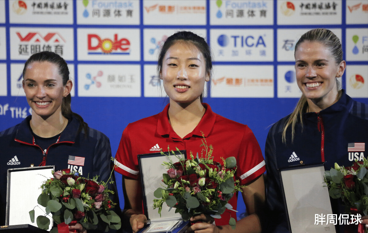 李盈瑩|不是李盈瑩！不是張常寧！中國女排超級主攻將留洋，郎平?jīng)]白等