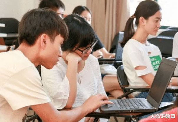 律师|女生“最想嫁”的男生职业排行，公务员跌出前五，榜首备受青睐