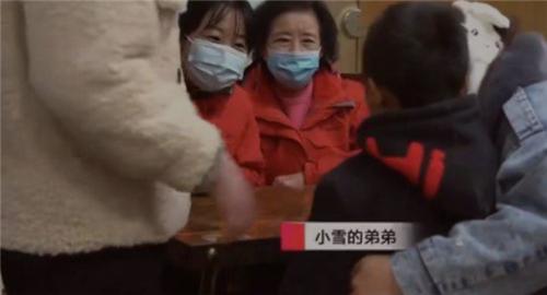 山西女子为情夫生子,怕丈夫发现拒相认,娃竟被情夫16岁女儿养大