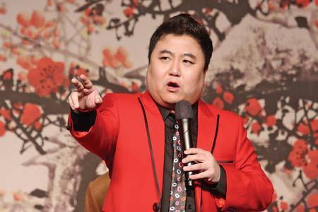 冯巩|他曾春晚和冯巩搭档演小品，一夜成名竟走上歪路！今锒铛入狱12年