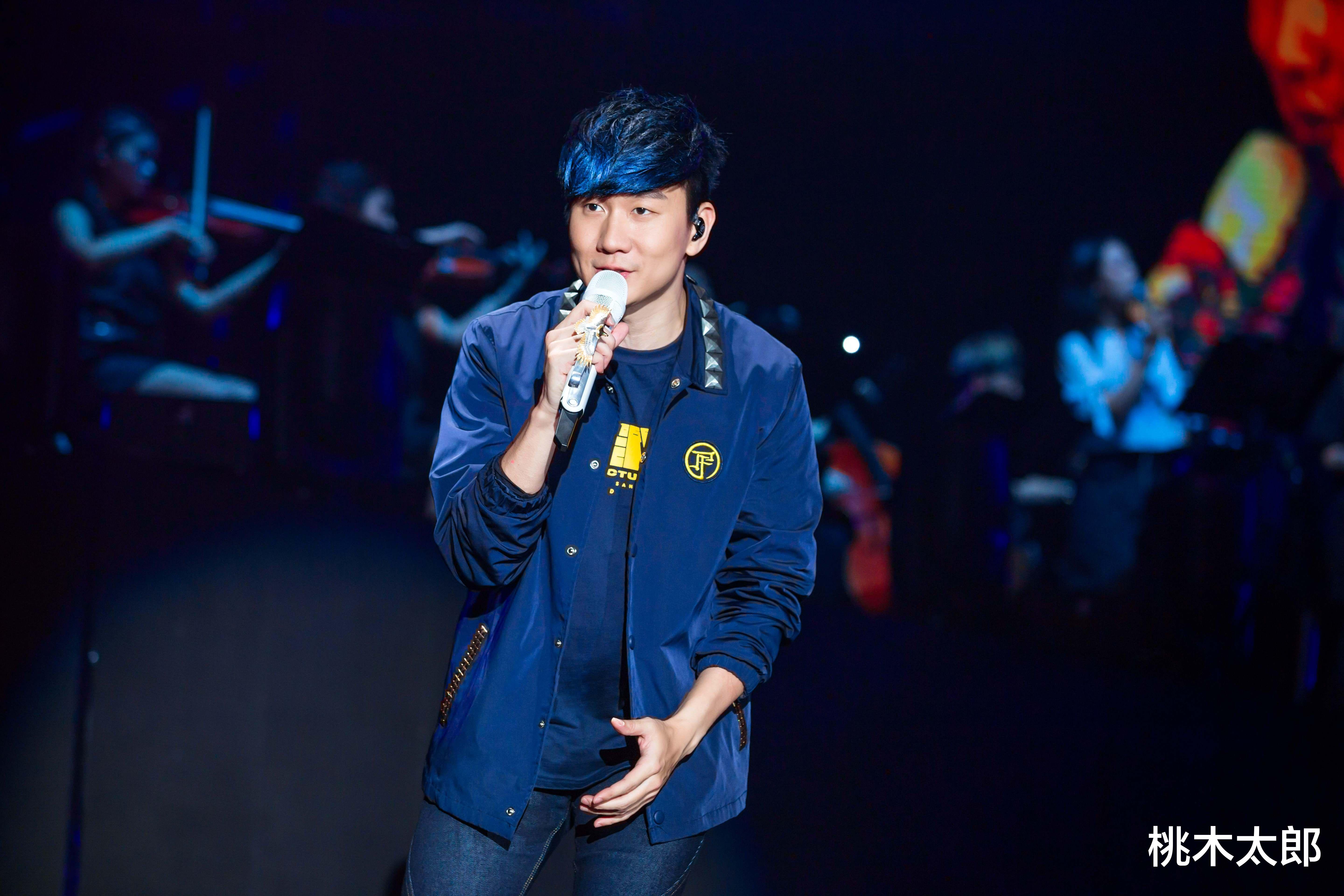 林俊杰|林俊杰苦追Hebe多年仍被拒，知道原因后，网友：太现实