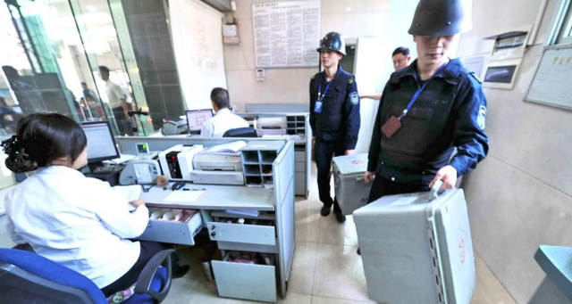 理财 银行仅需1层就可办公，为何有的却要盖大厦？原来背后心思不简单