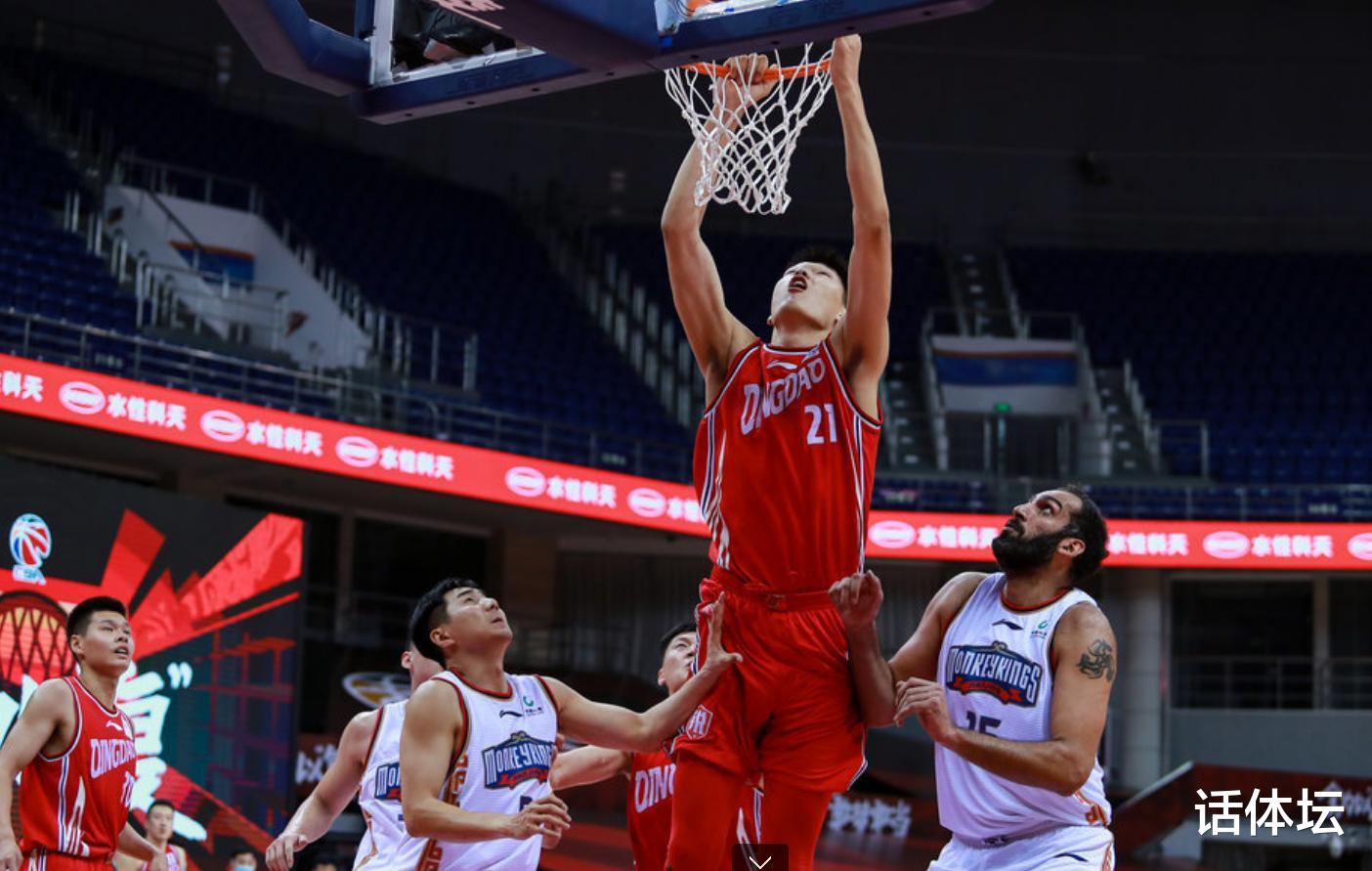 教練|“任性，你要有資本！”CBA留洋3人現(xiàn)狀，球迷：你們代表中國籃球