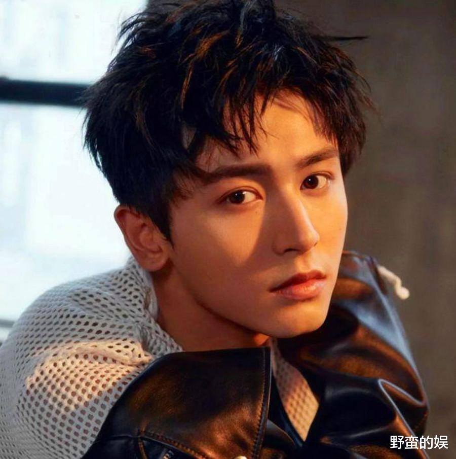 张哲瀚|积压四年，《朝歌》上星双台将袭，主演咖位变化大，张哲瀚已爆红