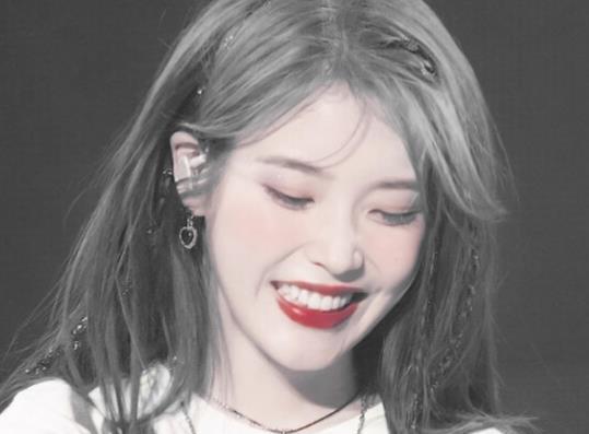 黄子韬|黄子韬高调告白IU,对方一答应就敢公开恋情?网友:戏精!