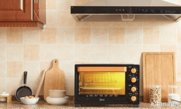 泡沫妈妈谈育儿 男子要求邻居“关wifi”,只因老婆怀孕怕辐射,却遭孩子回怼