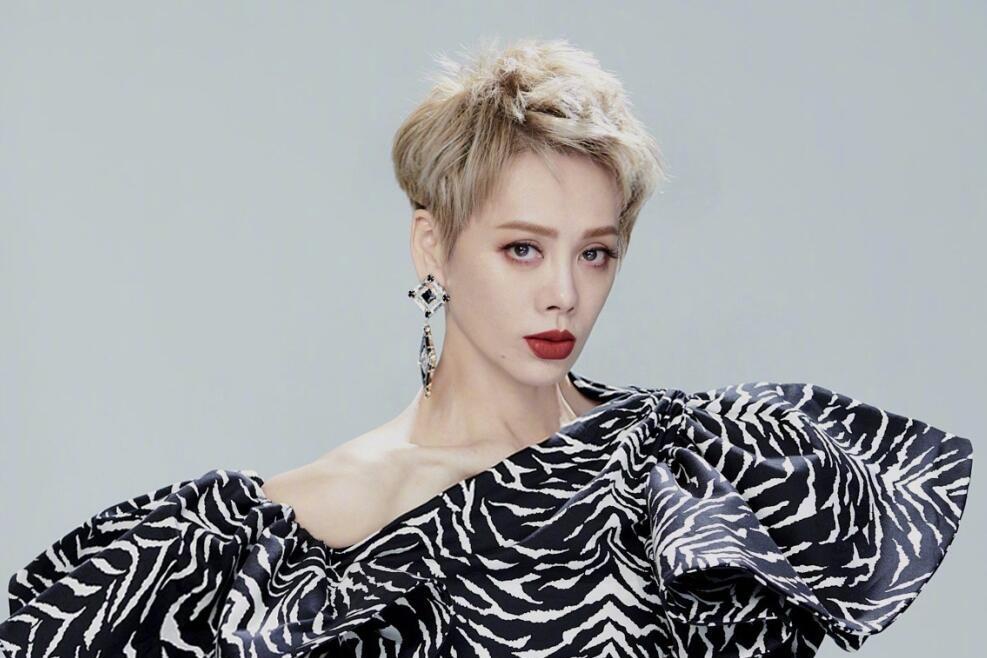 杨幂|宁静，你让观众更加坚信了《脱口秀大会》的赛制存在严重漏洞