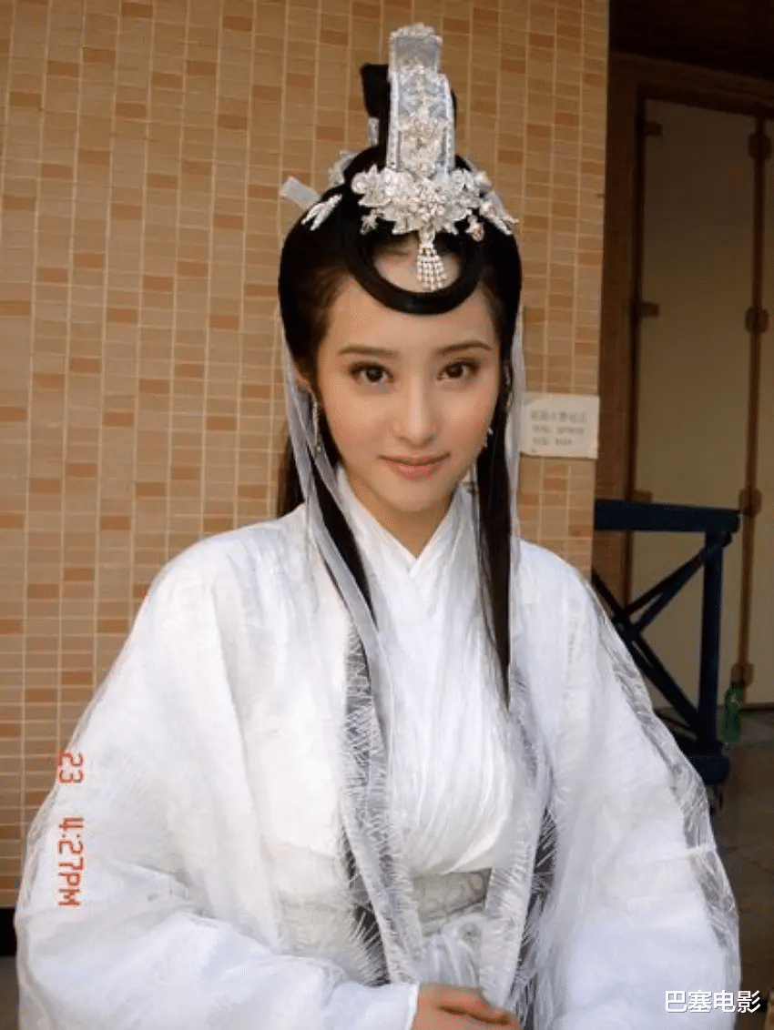 马苏|12位嫦娥谁最美？她最颠覆仙女形象，堪称“婊里婊气”