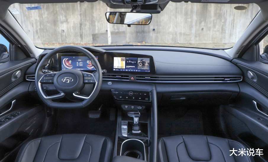 比亚迪|等待8年终上市！每公里0.37元，两月卖42550辆，不足10万配自动挡