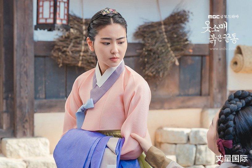 武林外传|《衣袖红镶边》10位抢眼配角！「提调尚宫」竟跟元斌赵寅成组过CP