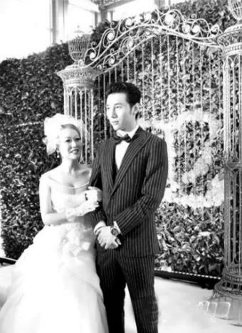 白冰|怦然再心动：白冰，被同性恋骗婚，成年人的世界，连哭都要躲起来