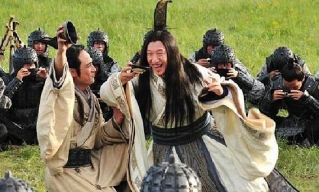 杨玉环|庞涓在孙膑脸上刻字、挖双膝、割断双脚，孙膑后来的报复有多狠