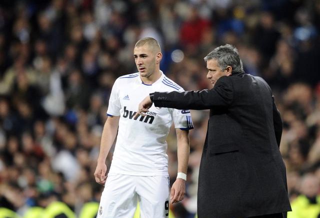 凯里·欧文|重磅！曝皇马欲挖穆里尼奥执教，狂人开出条件，齐达内重大打击