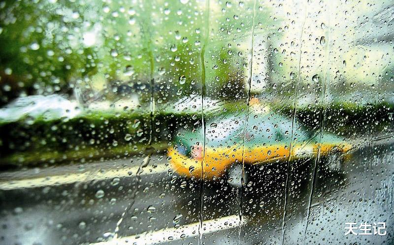 |夏天的雨天时刻