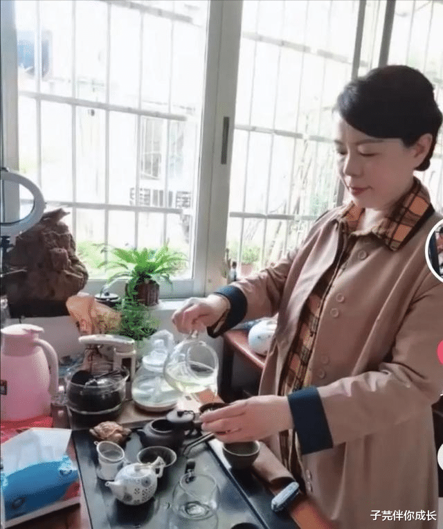 子芫伴你成长|姚策和小熊深爱的姥姥，接纳姚策，为何拒绝见小熊一面？