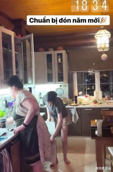 伊戈达拉|国足劲敌主力门将的家人曝光！俄罗斯母亲身材走样，妹妹颜值高