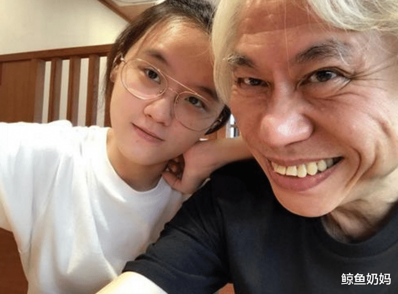 爷孙恋|“爷孙恋”已5年，爷还是那个爷，不过17岁少女脸上清纯已不在