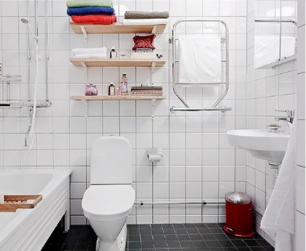 洗碗机|农村发现一户人家的卫生间，装修实在是太先进了，拍给大家瞧瞧