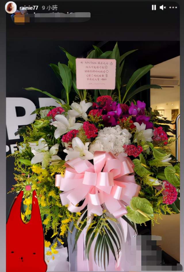 金靖|36岁男星去世一周年，其父头发花白忙办展，吴宗宪黄子佼悲痛悼念