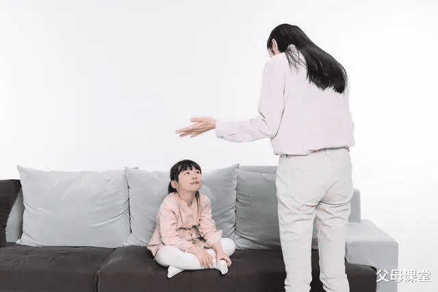 父母课堂|尊重孩子，并不代表事事都和孩子商量，要规避“过度协商”