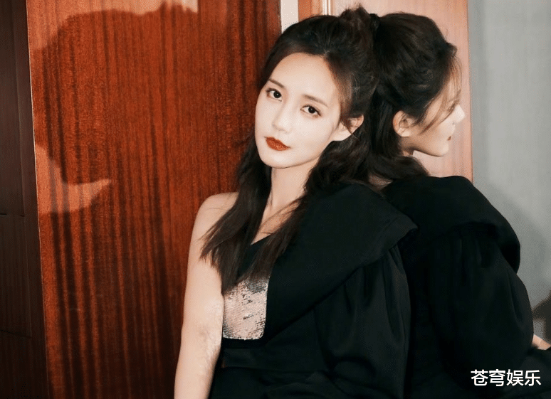 李一桐|一向演女主的李一桐，去《苍兰诀》当配角，得知她演谁后不平静了