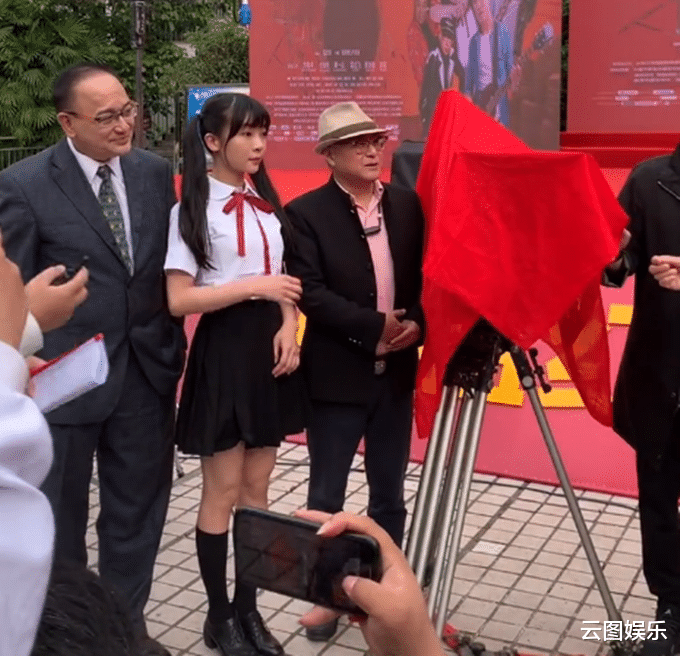 玛莎|71岁曹查理内地复出拍戏，变化大难辨认，曾投资失利亏千万身家