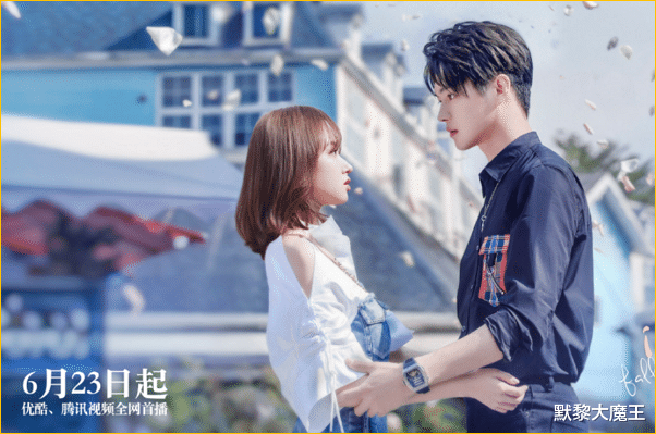 腾讯|腾讯爱奇艺又“撞档”，两部甜宠剧同天上线，两大当红花旦相争艳