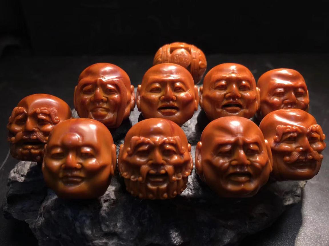 橄榄核|橄榄核鸡血红核是什么核？鸡血红核值钱吗？