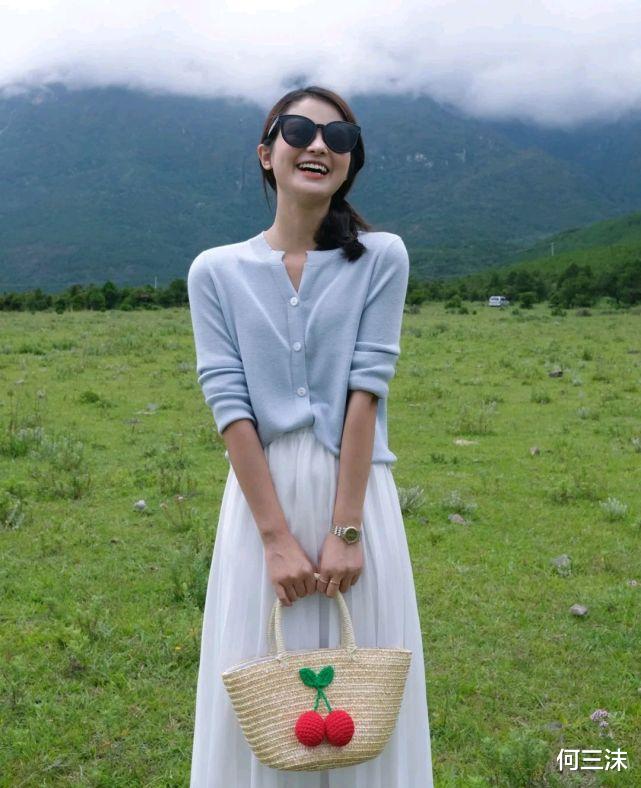 何三沫|早秋怎么穿搭才能展示温柔气质？只要挑对了服装，轻松呈现女人味