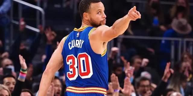 斯蒂芬·庫里|庫里創(chuàng)生涯最差數(shù)據(jù)，近15場比賽表現(xiàn)堪憂，MVP已漸行漸遠