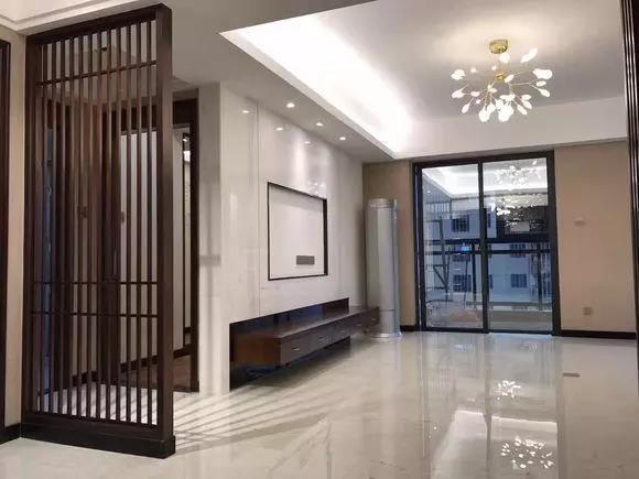 晒晒我家140㎡新房,装修只花了18万,网友:这才是正常的装修