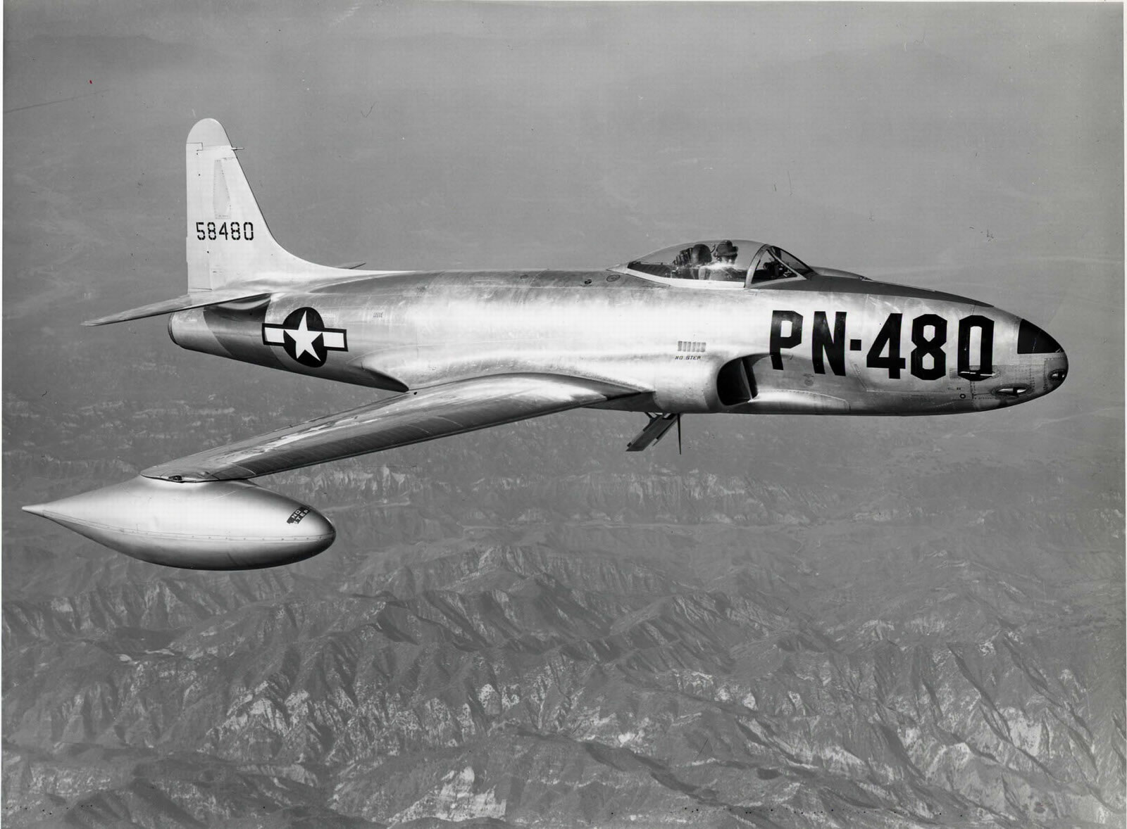 夸父逐星空|私人飞机高空惊险遭遇3马赫UFO,编队9艘飞碟飞跃华盛顿雪山!