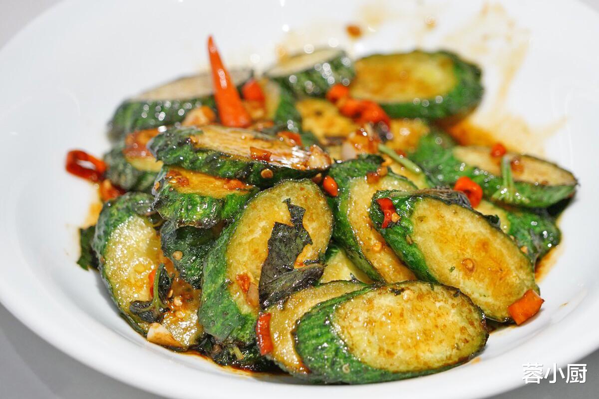 茄子|天冷了，女人记得吃6种食材，花青素含量高，不用化妆品也很精致