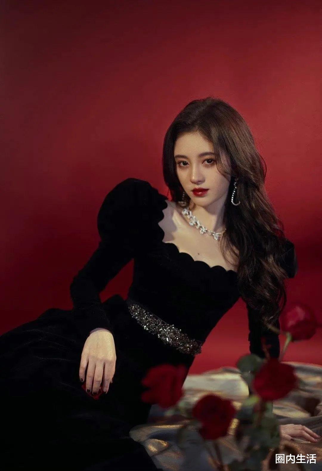 刘涛|刘涛因为在圈内的地位逐渐稳固，所以以她为核心的阵营正在慢慢形成