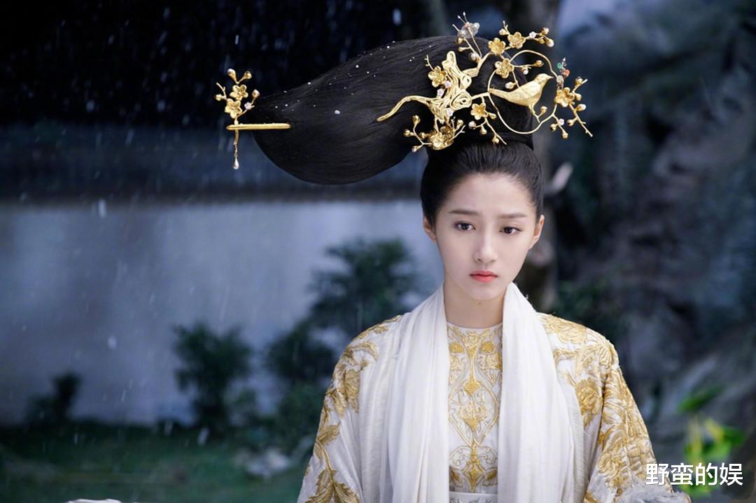 红楼梦|影版《红楼梦》杀青三年未播，十年磨一剑，导演用人“剑走偏锋”