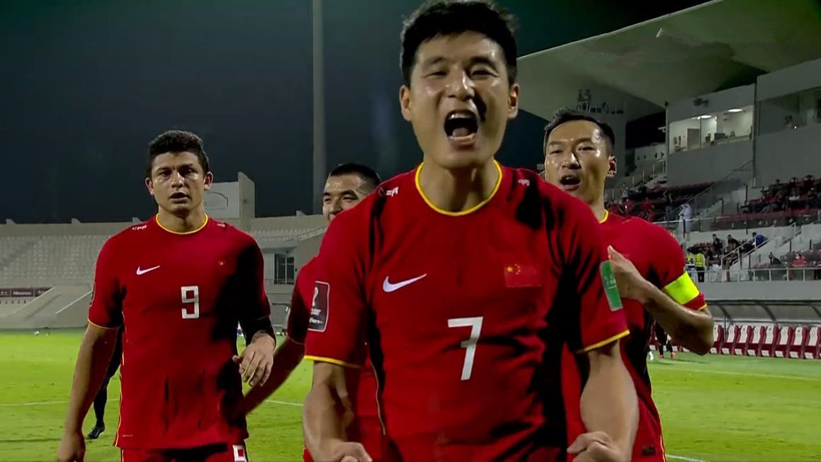 武磊|投票没输过!武磊入选亚足联月度最佳球员候选,投票碾压孙兴慜