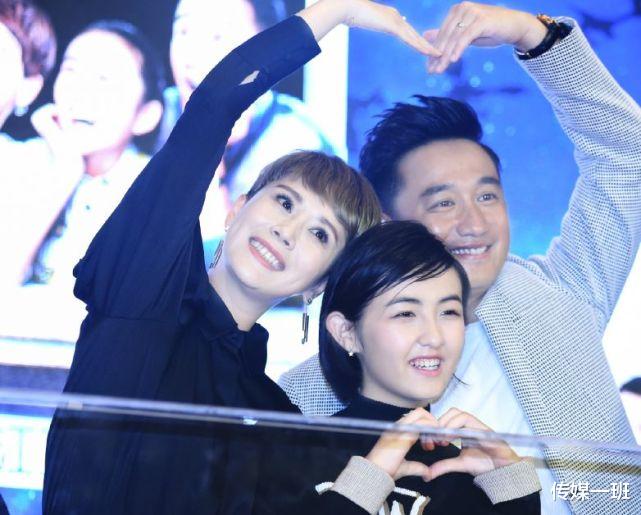 赵丽颖|左眼哀伤落泪，右眼恐惧泪止！19岁的张子枫，演技绝了