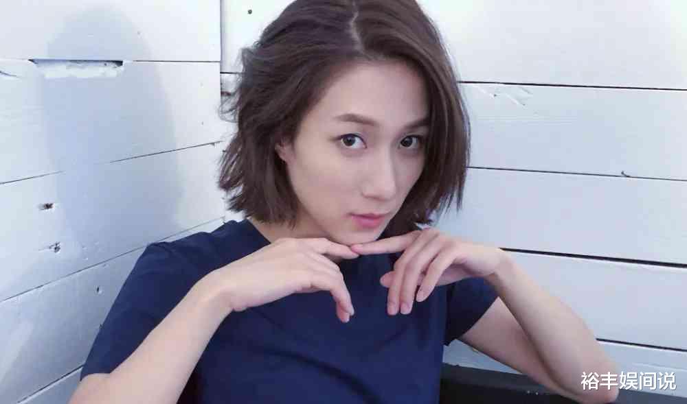 钟嘉欣|恭喜！钟嘉欣获封“民选视后”，接受采访称：拿不拿奖无所谓