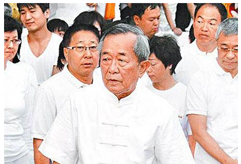 杨幂|张国荣想见白龙王却被拒，30天后他跳楼自杀，事后白龙王透露原因