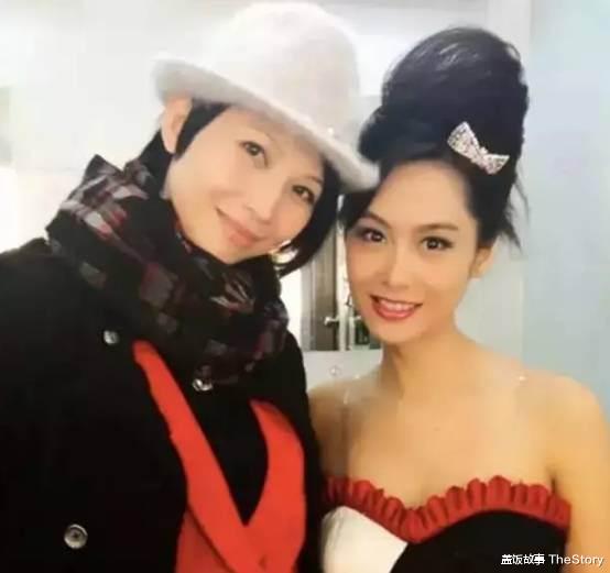 朱茵|不互撕、不翻脸,相亲相爱30年,她们打了多少塑料姐妹花的脸?